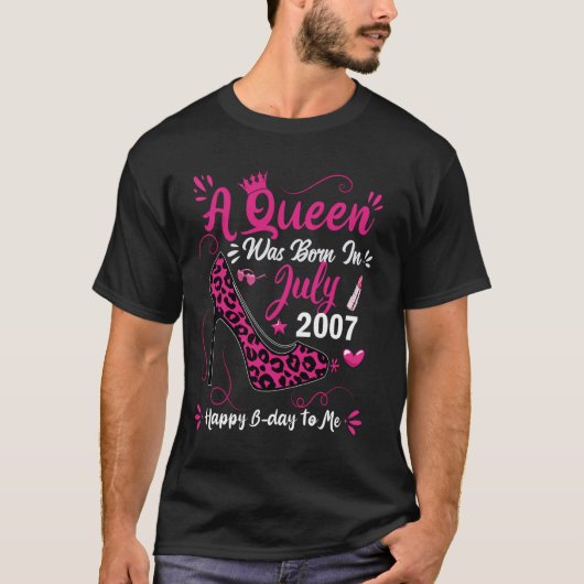17誕生日ハイヒールAクイーンが7生まれ月2日に誕生 Tシャツ (正面)