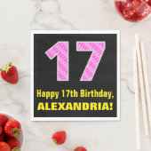 17誕生日:ピンクストライプのハートと17" +名前 スタンダードランチョンナプキン (インサイチュ)