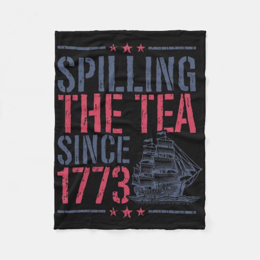 1773年おもしろい以来、7月4日にお茶を注いだ フリースブランケット (正面)