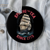 1773年7月4日から紅茶をこぼすこと 缶バッジ (インサイチュ)