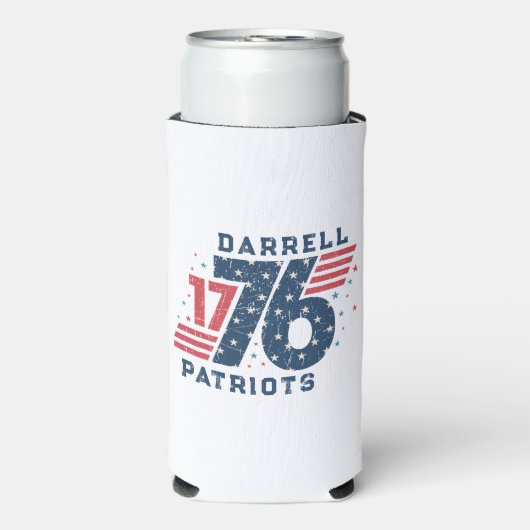 1776パーソナライズされた年7月4日の独立記念日 スリム缶クーラー (Seltzer正面)