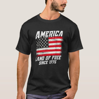 1776年に愛国的なアメリカ人から無料のアメリカの土地 Tシャツ