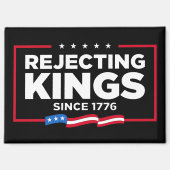1776年の愛国的なアメリカ国旗からの王の拒絶 マグネット (正面)