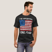 1776年ベッツィー・ロス植民地の反逆旗 Tシャツ (正面フル)