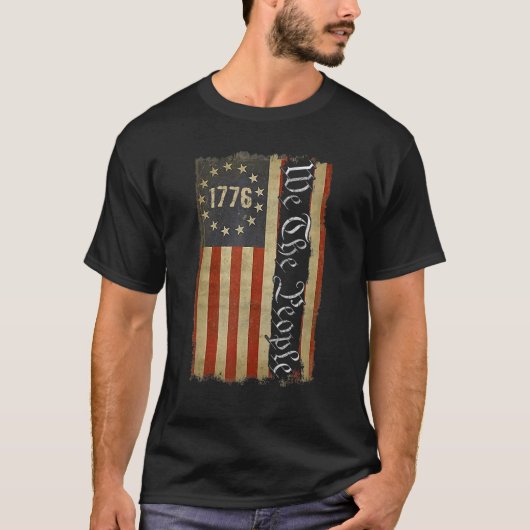1776我々は7月のアメリカ人のベッツィ・ロス4th tシャツ (正面)