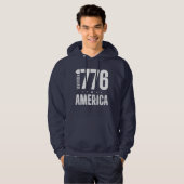 1776 アメリカ 歴史的自由 ホワイトタイポグラフィー パーカ (正面フル)