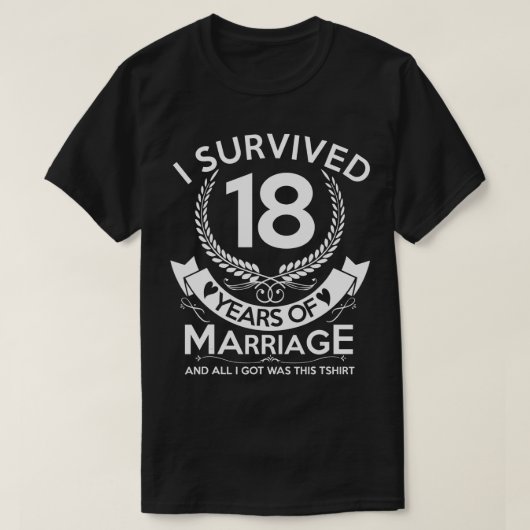18周年結婚カップルおもしろいギフト Tシャツ (デザイン正面)