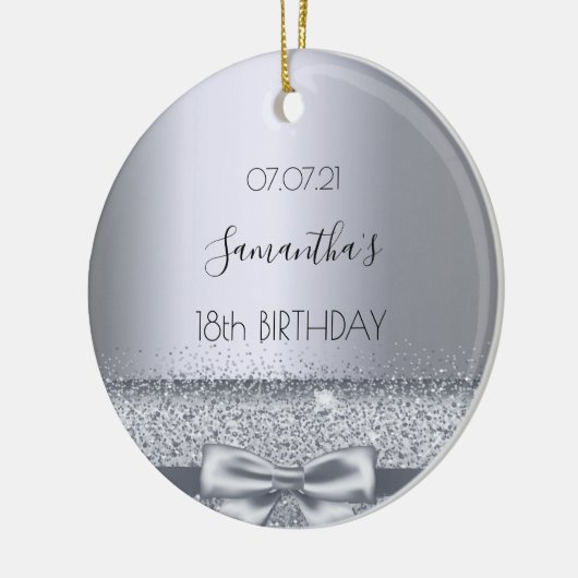 18歳の誕生日のデコール銀の輝く弓の金属 セラミックオーナメント (左)