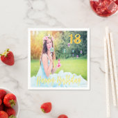 18歳の誕生日パーティカスタムの写真フェイク金ゴールドスクリプト スタンダードカクテルナプキン (インサイチュ)