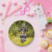 18歳の誕生日パーティーのフォトボーイ ペーパープレート (パーティー)