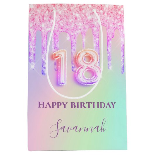 18歳の誕生日ピンクのグリッターは虹のモノグラムを乾燥 ミディアムペーパーバッグ (正面)