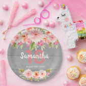 18歳の誕生日赤面花模様灰色の木の素朴な ペーパープレート (パーティー)