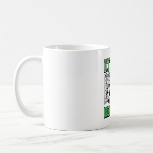 18歳の誕生日 サッカー ヴィンテージ コーヒーマグカップ (左)