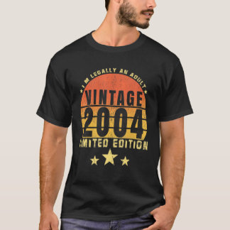 18歳ヴィンテージ2004年18誕生日 Tシャツ