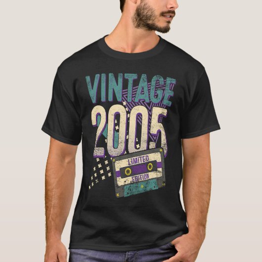 18歳ヴィンテージ2005 18誕生日 Tシャツ (正面)