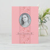 18誕生日招待状、ピンクフェミニンと写真 招待状 (スタンド正面)
