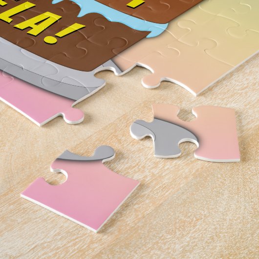 18誕生日:おもしろいケーキとキャンドル+名前をカスタムする ジグソーパズル (側面)