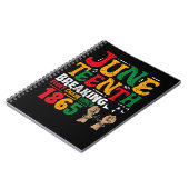 1865年の自由以来、すべての連鎖を断ち切る十二月 ノートブック (左側)