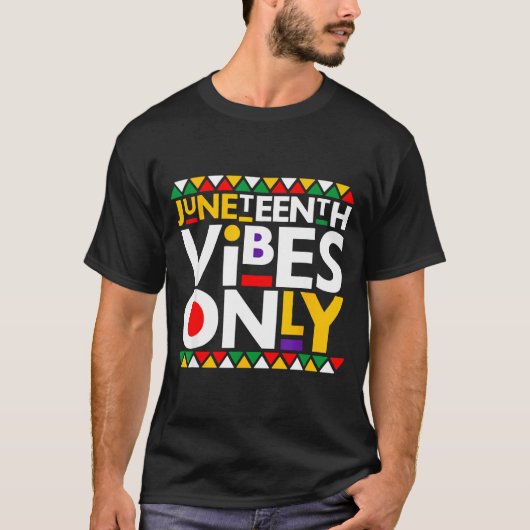 1865年 ジューンティーンス アフリカ系アメリカ人男性 Tシャツ (正面)