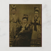 1870年頃の三国女性 ポストカード (正面)