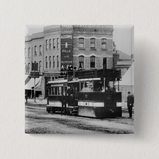 1880年代の北のロンドンの市街電車を蒸気を発して下さい 缶バッジ (正面)