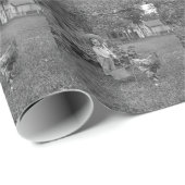 1880年代の愛らしい少女とオンドリのカートinガーデン ラッピングペーパー (ロールコーナー)