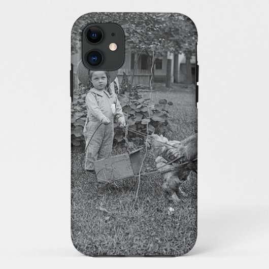 1880年代の愛らしい少女とオンドリのカートinガーデン Case-Mate iPhoneケース (裏面)