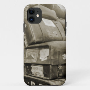 1890の旅行荷物チームスターワゴンスーツケース iPhone 11 ケース