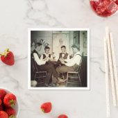 1890トランプのポーカーゲーム男性賭博カードマンケーブ写真 スタンダードカクテルナプキン (インサイチュ)