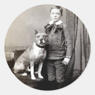 1890年の男の子および彼のアメリカ(犬)スタッフォードテリア ラウンドシール