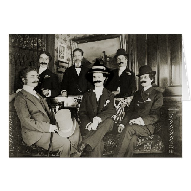 1890年代のクロスドレス女性が男性の写真として識別 (正面横)