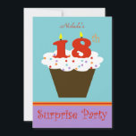 18th Birthday Partyへの招待 招待状<br><div class="desc">このおもしろいサプライズ18th誕生日パーティーの招待状は、カラフル紙吹雪と数字1-8のキャンドルを含むチョコレートのカップケーキがアクアバックグラウンドに赤で表示されている。カップケーキの上に誕生日の男またはギャルの名前が表示される。ラベンダーの背景の底には「サプライズパーティー」という言葉がある。 招待状の裏には、下に沿って"Shhh!"と言って、パーティー詳細を備えている。18素晴らし回目のサプライズ誕生日パーティーへの招待。Copyright henishouseofpaper</div>