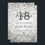 18th Birthday Partyシルバーグラムグリッターライト 招待状<br><div class="desc">シルバエレガントーシンプルグラムグリッターライトをモチーフにした18th Birthday Party招待デザイン、名前をカスタムする詳細文字。使用する簡単とパーソナライズする簡単。今日ご注文！</div>