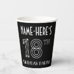 18th Birthday Party:アールデコスタイル 名前をカスタムする 紙コップ<br><div class="desc">1920年代から1930年代エレガントの1920年代のアートインスパイアデコの誕生日をテーマにした紙カップデザインは、名前をカスタムするとメッセージ「18th誕生日パーティー！」を備えている。18THという数字は幾何学的に並んだ外観をファンシー持っている。このような豪華な誕生日をテーマにした紙カップは、誰か祝の18歳の誕生日や他の18イベントで使用されるかもしれない。[～Z0000658]</div>