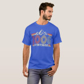 18th Birthday Vintage Mountains Hiking girl Tシャツ (正面フル)