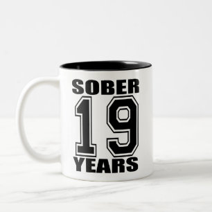 19年は白いマグの黒を落ち着かせます ツートーンマグカップ