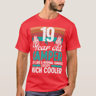19歳のキャンパー スカウト キャンプ 19歳の誕生日ギフト Tシャツ