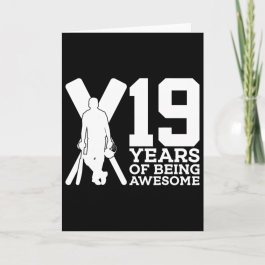 19歳の誕生日おめでとう！クリケット歴19年 カード (正面)