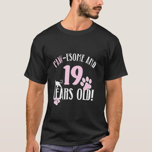 19歳の誕生日 猫のママ 猫好き 誕生 Tシャツ (正面)