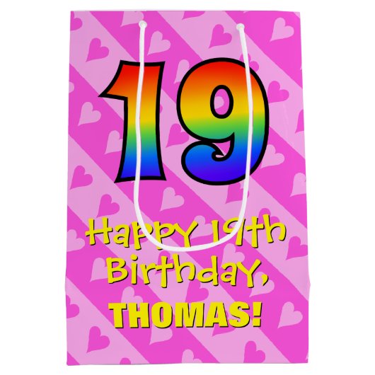 19誕生日:おもしろいピンクハートストライプ、レインボー19 ミディアムペーパーバッグ (裏面)