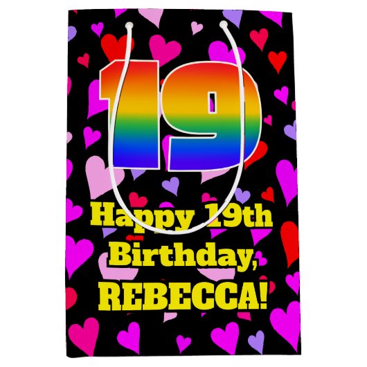 19誕生日:愛するハートパターン、虹# 19 ミディアムペーパーバッグ (正面)