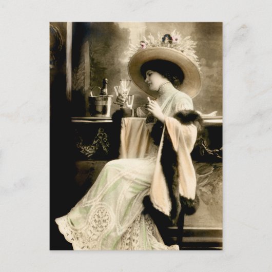 1900パリジャン人女性シャンパンを飲む ポストカード (正面)