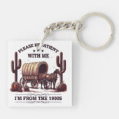 1900年代の私に我慢して下さいおもしろい キーホルダー (裏面)