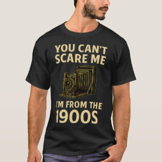 1900年代生まれの私は怖くない レトロなデザインが面白い Tシャツ