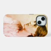 1902年のヴァージニア・ウルフの肖像画 iPhone 15ケース (裏面横)