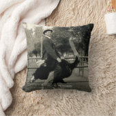 1910年のだちょうの乗馬 クッション (ブランケット)