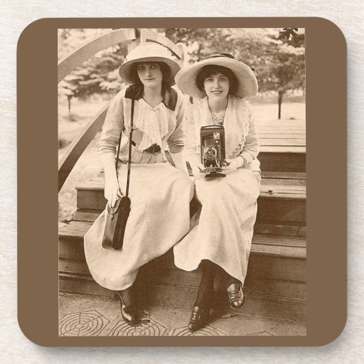 1910年頃のカメラガール コースター (正面)