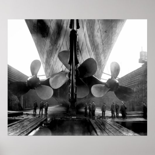 1912年頃のドライドックでチタン ポスター (正面)