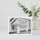 1914年にポスターを作成した女性2人 ポストカード (スタンド正面)