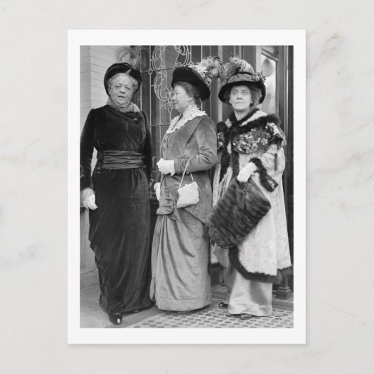 1915年にニーン服を着た ポストカード (正面)